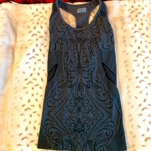 Athleta tank